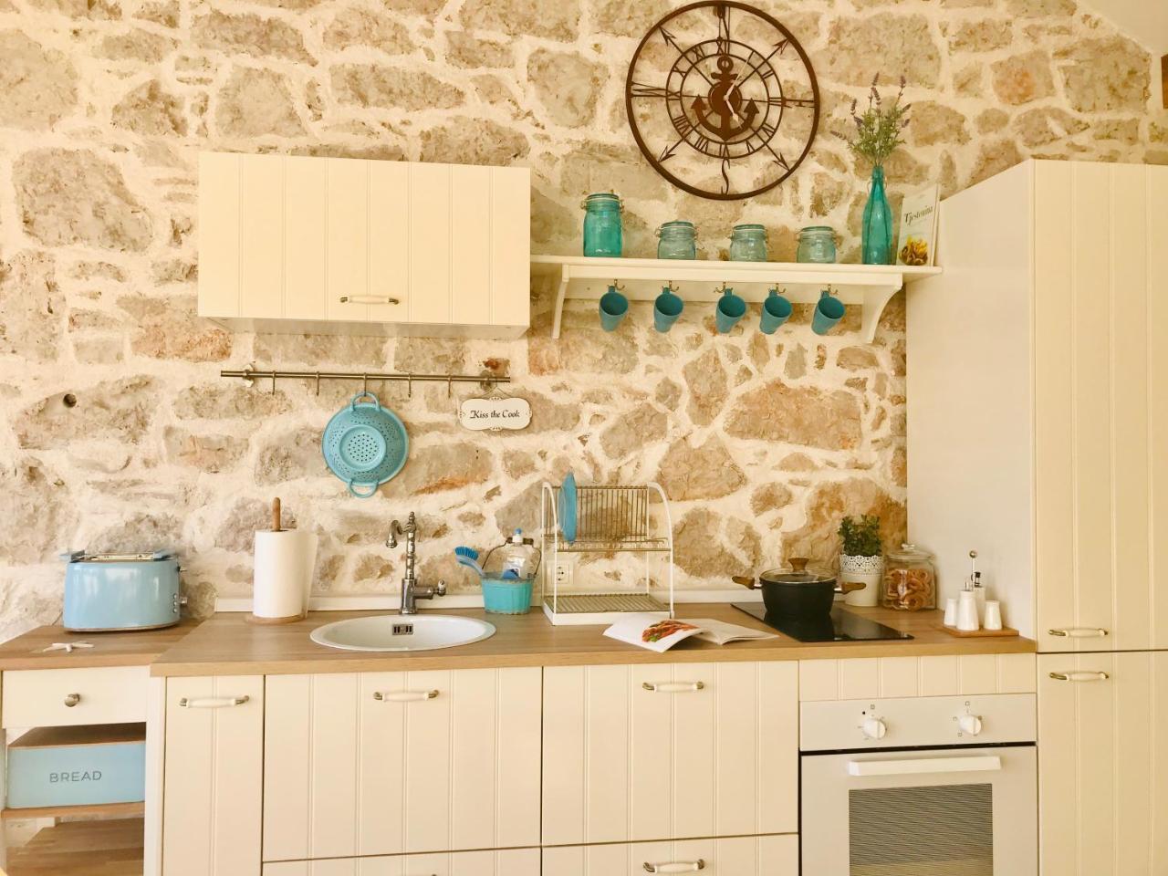 Apartman Bervida Murter Esterno foto
